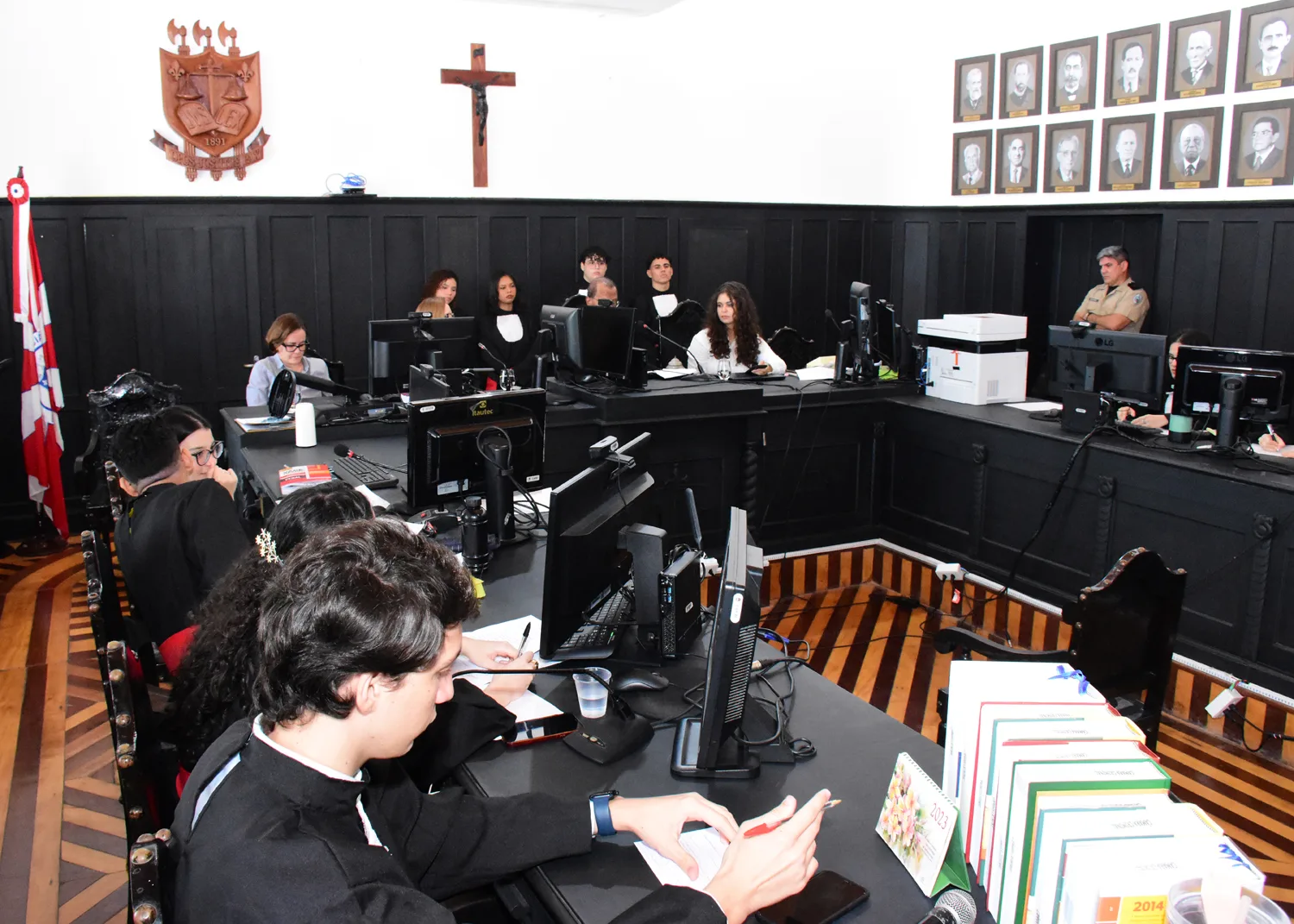 Registro da equipe na simulação de O Frei Assassino — fotografia 7